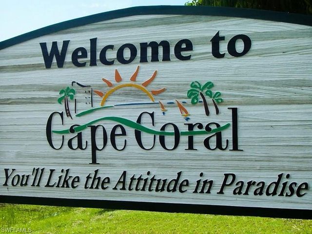 324 NW 1st PL, Cape Coral, FL 33993