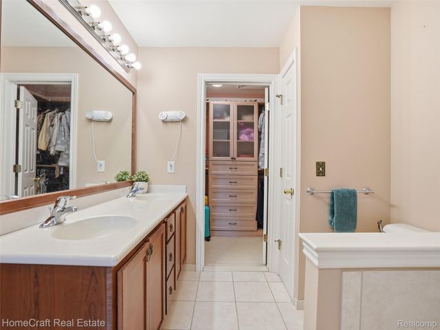 3378 ENDSLEIGH Lane, Pittsfield Charter Township, MI 48197