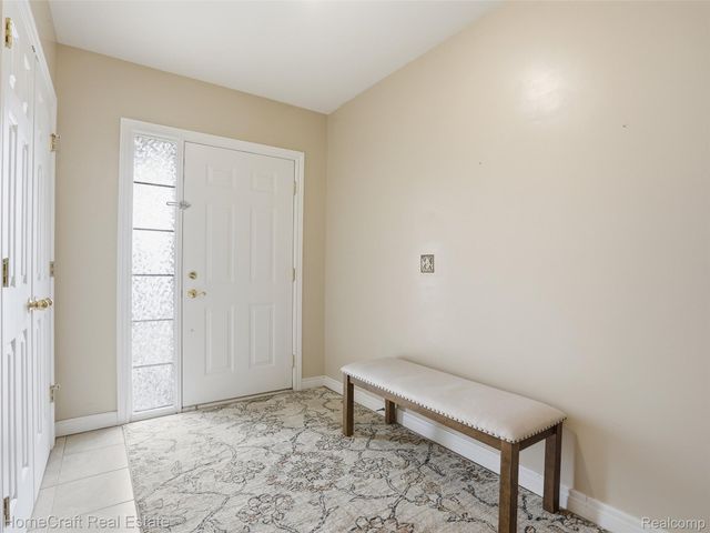 3378 ENDSLEIGH Lane, Pittsfield Charter Township, MI 48197