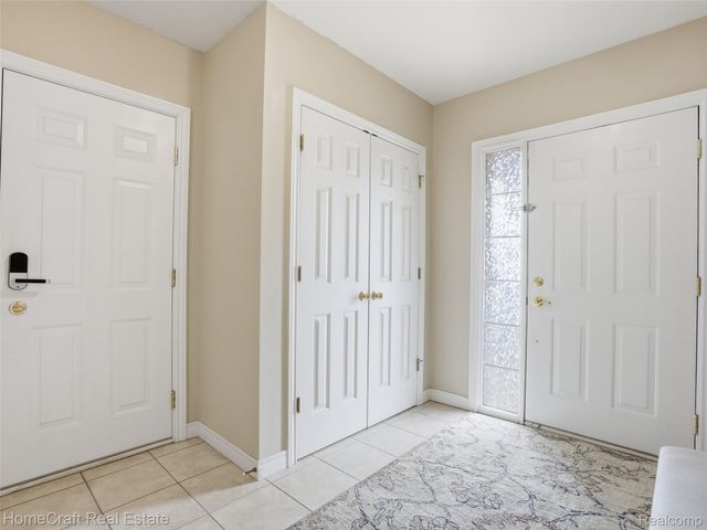 3378 ENDSLEIGH Lane, Pittsfield Charter Township, MI 48197