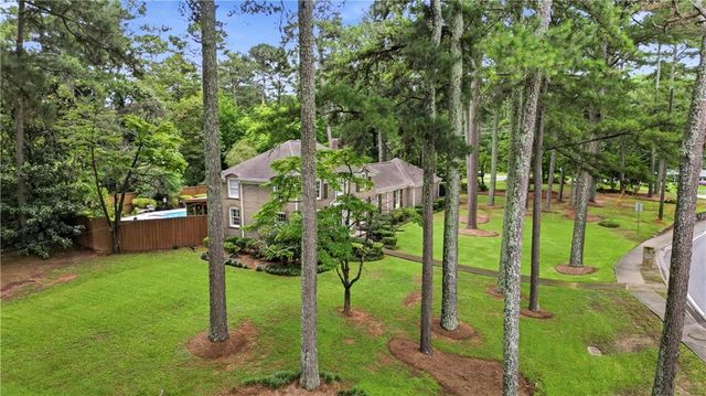 4155 Ridge Road SE, Smyrna, GA 30080