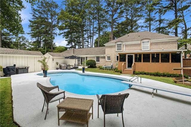 4155 Ridge Road SE, Smyrna, GA 30080