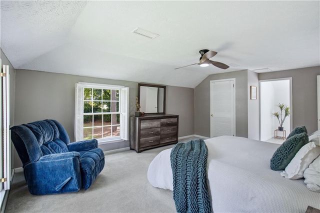 4155 Ridge Road SE, Smyrna, GA 30080