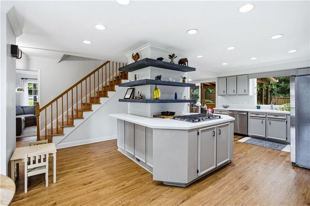 4155 Ridge Road SE, Smyrna, GA 30080