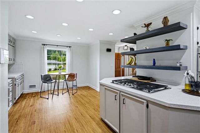 4155 Ridge Road SE, Smyrna, GA 30080
