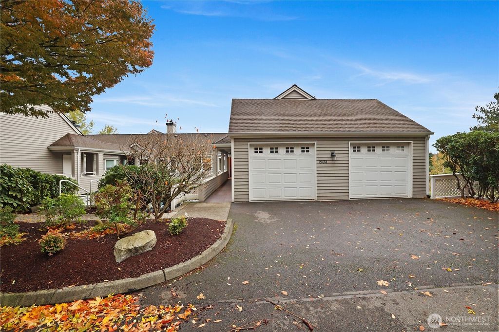 22551 SE 42nd Court ## 2213, Issaquah, WA 98029