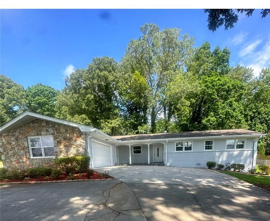 2251 S Hairston Road, Decatur, GA 30035