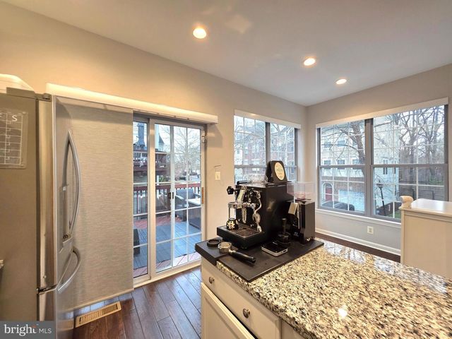 5300 ARAPAHO LN, Alexandria, VA 22312