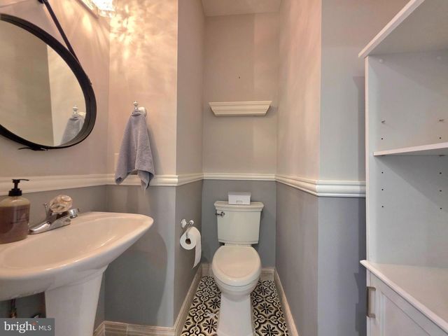 5300 ARAPAHO LN, Alexandria, VA 22312