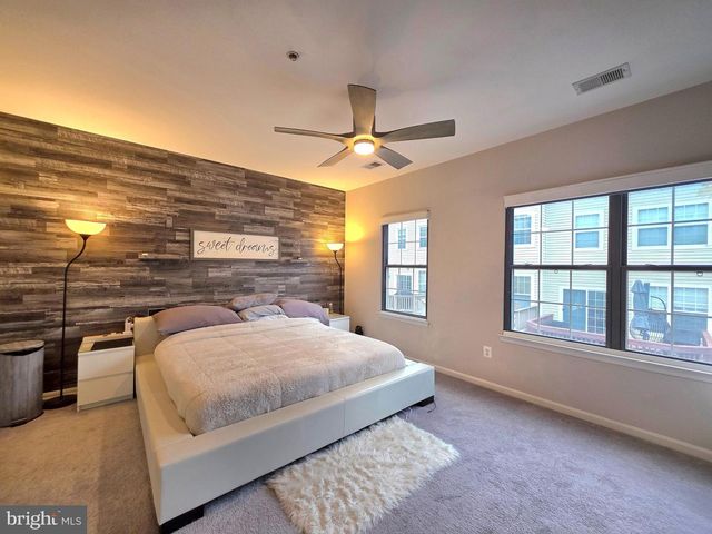 5300 ARAPAHO LN, Alexandria, VA 22312