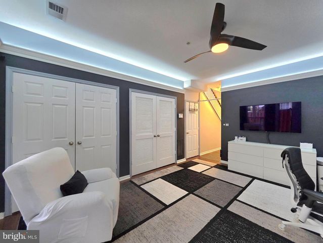 5300 ARAPAHO LN, Alexandria, VA 22312