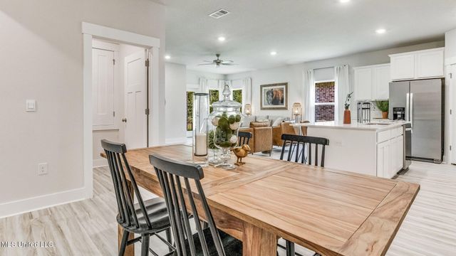 708 Honeysuckle Loop, Canton, MS 39046