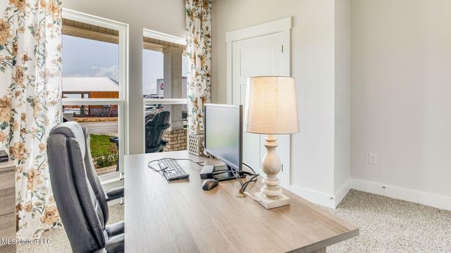 708 Honeysuckle Loop, Canton, MS 39046