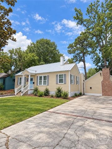 410 E 56th Street, Savannah, GA 31405