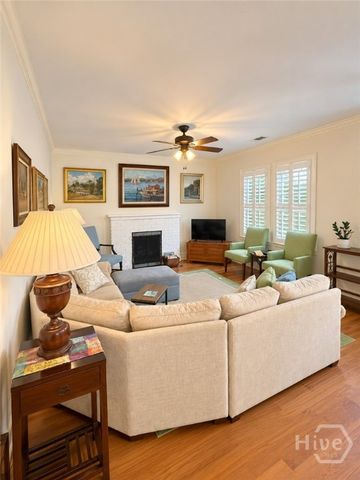 410 E 56th Street, Savannah, GA 31405