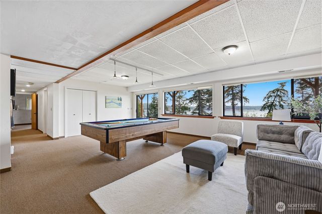 209 Old Oak Bay Road, Port Hadlock, WA 98368