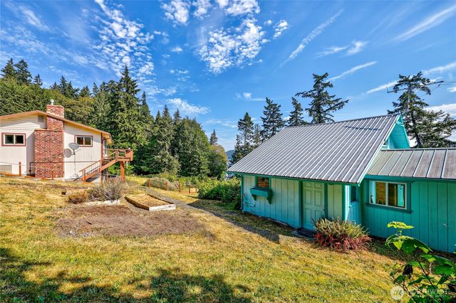209 Old Oak Bay Road, Port Hadlock, WA 98368
