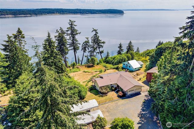 209 Old Oak Bay Road, Port Hadlock, WA 98368