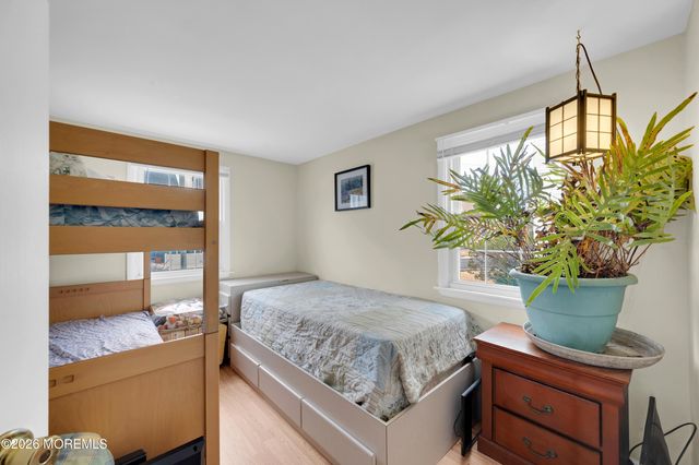 3 Mea Lane, Long Beach Twp, NJ 08008