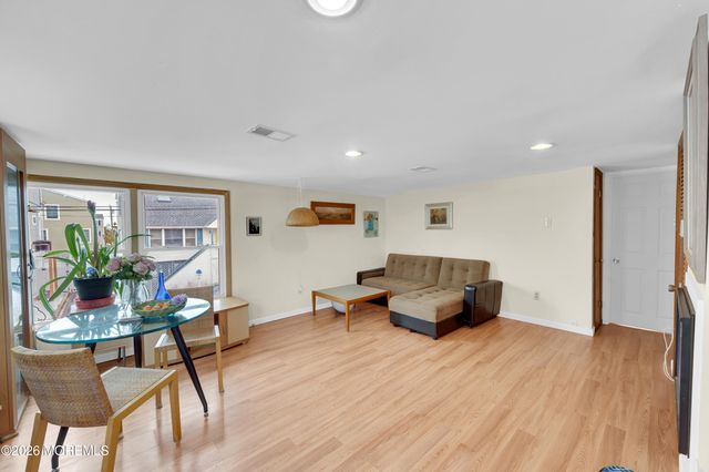 3 Mea Lane, Long Beach Twp, NJ 08008