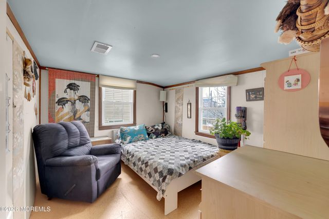 3 Mea Lane, Long Beach Twp, NJ 08008