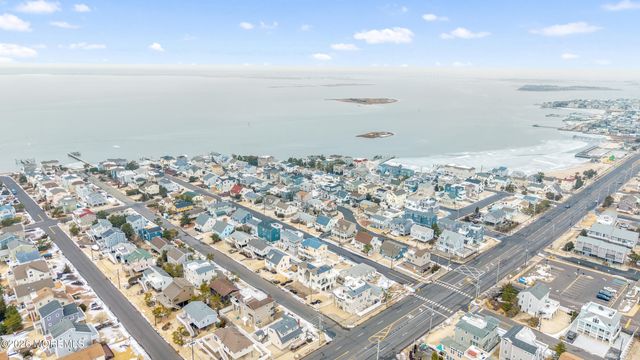 3 Mea Lane, Long Beach Twp, NJ 08008