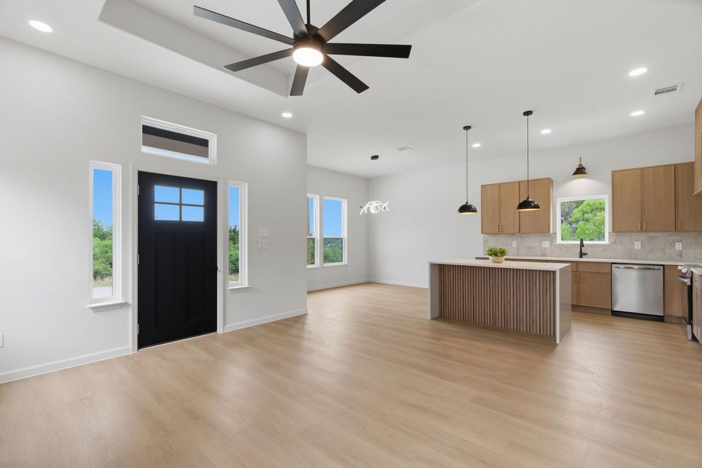2703 Brazos River Drive, Granbury, TX 76048 — photo 5