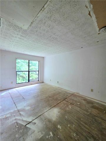 156 Governors Drive, Forest Park, GA 30297