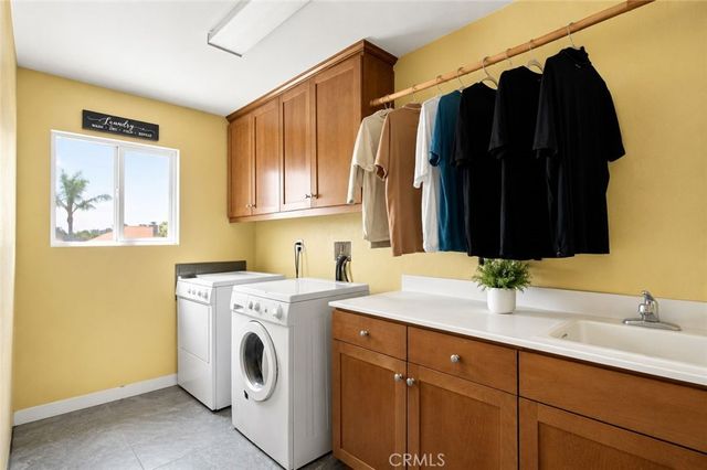 17970 Mindanao, Bloomington, CA 92316