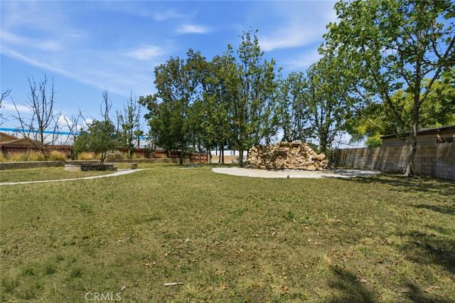 17970 Mindanao, Bloomington, CA 92316