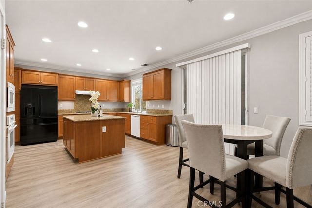 17970 Mindanao, Bloomington, CA 92316