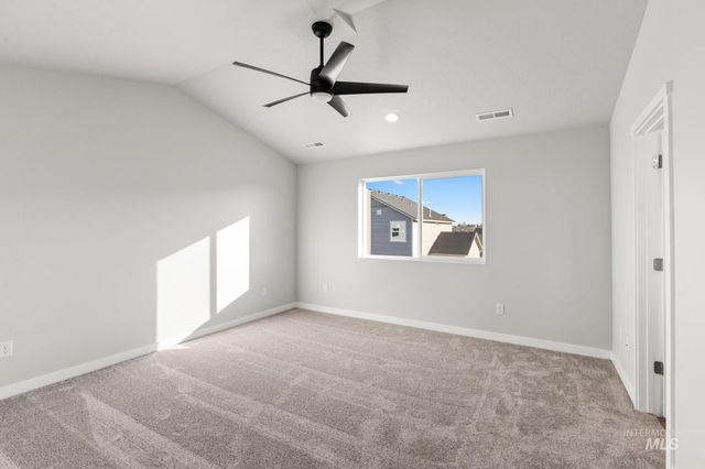 13713 Judson St, Caldwell, ID 83607