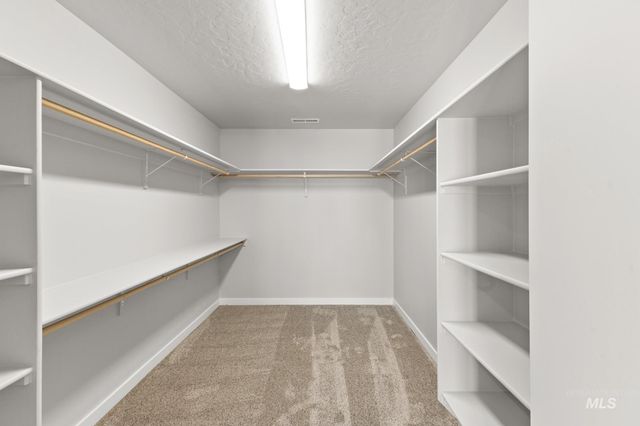 13713 Judson St, Caldwell, ID 83607