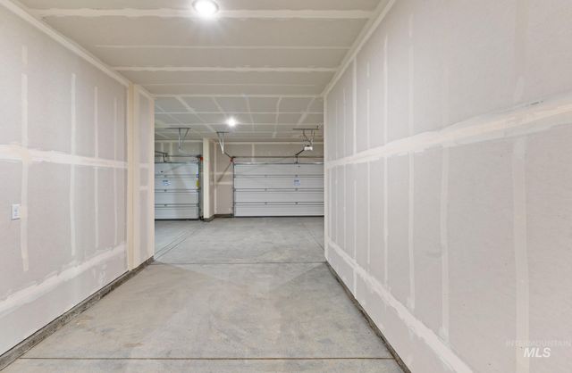 13713 Judson St, Caldwell, ID 83607