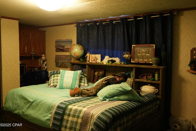 9812 Morar Road, Southport, FL 32409