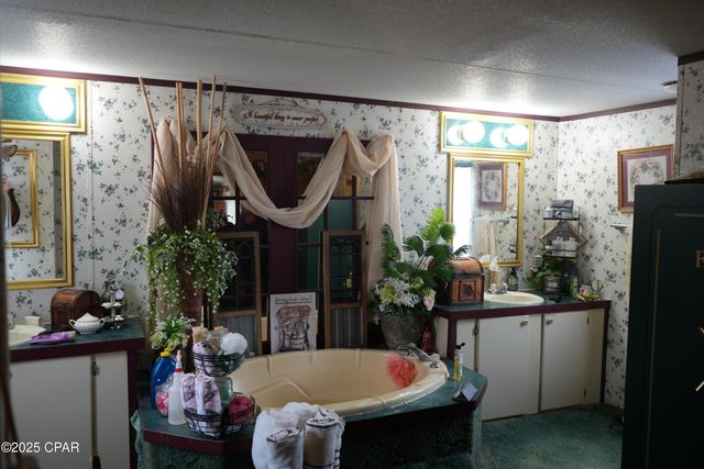 9812 Morar Road, Southport, FL 32409