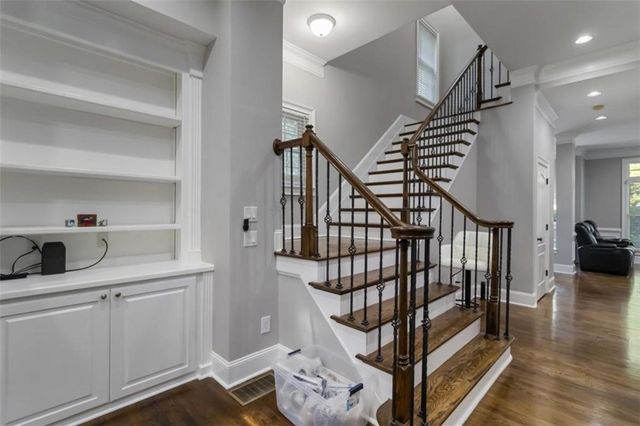 4280 Kingston Gate Cove, Atlanta, GA 30341