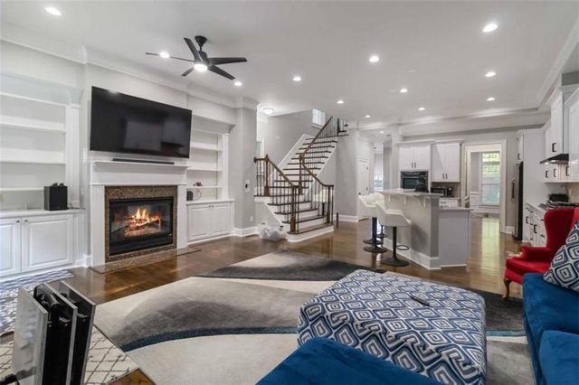 4280 Kingston Gate Cove, Atlanta, GA 30341