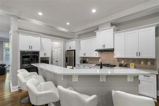 4280 Kingston Gate Cove, Atlanta, GA 30341