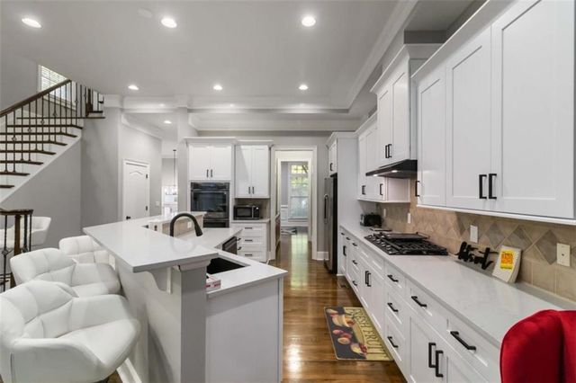 4280 Kingston Gate Cove, Atlanta, GA 30341