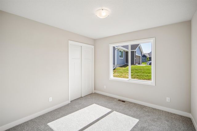 25127 Bluebird Circle, Adel, IA 50003