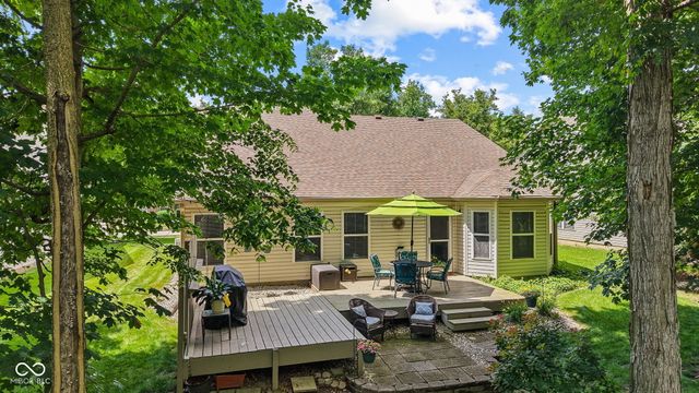 5881 Lost Oaks Drive, Carmel, IN 46033