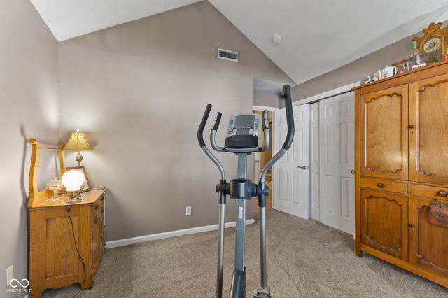 5881 Lost Oaks Drive, Carmel, IN 46033