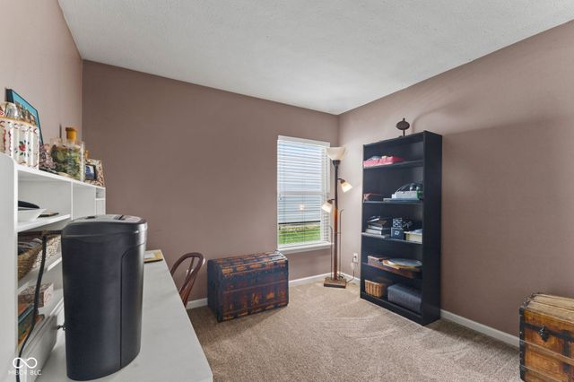 5881 Lost Oaks Drive, Carmel, IN 46033