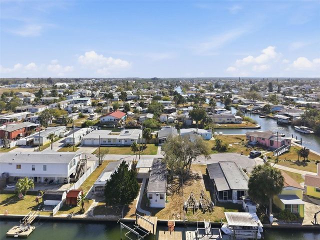 6727 ALBATROSS LANE, Hudson, FL 34667