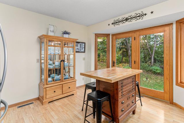 21857 Iden Avenue Place N, Forest Lake, MN 55025