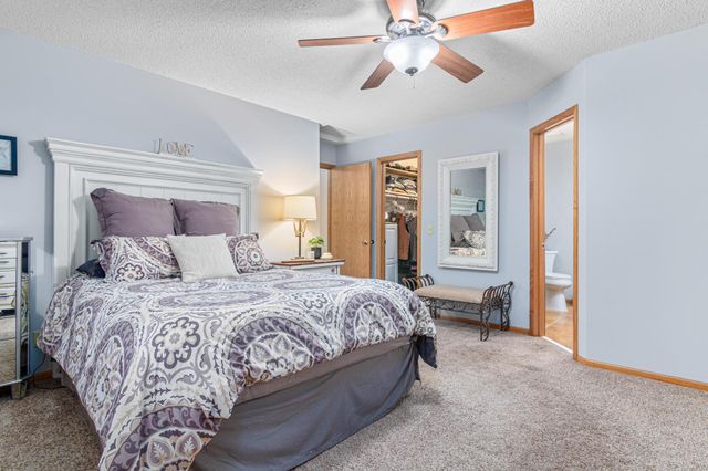 21857 Iden Avenue Place N, Forest Lake, MN 55025