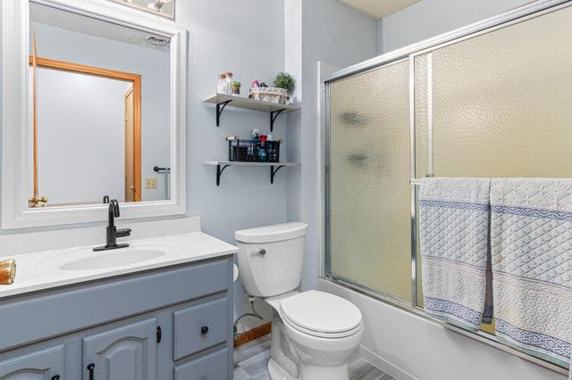 21857 Iden Avenue Place N, Forest Lake, MN 55025