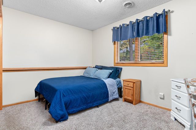 21857 Iden Avenue Place N, Forest Lake, MN 55025