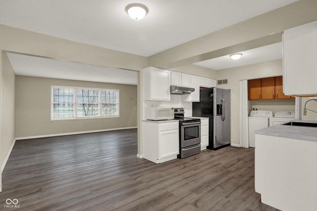 8553 Broadway Street, Indianapolis, IN 46240